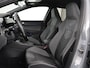 Volkswagen Golf 1.5 TSI R-Line Business | Carplay | Stoelverwarming | Led | Adaptive cruise | Parkeersensoren | Navigatie | Climate control | LM | Sfeerverlichting