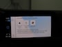 Volkswagen Golf 1.5 TSI R-Line Business | Carplay | Stoelverwarming | Led | Adaptive cruise | Parkeersensoren | Navigatie | Climate control | LM | Sfeerverlichting