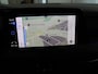 Volkswagen Golf 1.5 TSI R-Line Business | Carplay | Stoelverwarming | Led | Adaptive cruise | Parkeersensoren | Navigatie | Climate control | LM | Sfeerverlichting