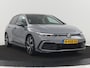 Volkswagen Golf 1.5 TSI R-Line Business | Carplay | Stoelverwarming | Led | Adaptive cruise | Parkeersensoren | Navigatie | Climate control | LM | Sfeerverlichting