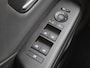 Hyundai Kona 1.6 GDI HEV Comfort Smart Automaat / Fabrieksgarantie tot 1-2030 / Stuur- & Stoel verwarming / Achteruitrijcamera / Apple Carplay Android Auto / Keyless Entry/Start / Adaptief cruise control / Draadloze telefoon lader / Climate control /