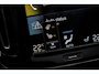 Volvo XC40 1.5 T4 Plug-in Hybrid Plus Dark | PHEV | Panoramadak | Harman Kardon Audio | Achteruitrijcamera | Parkeersensoren | Keyless Entry | Elektrische Achterklep | Elektrisch Verstelbare Voorstoelen | Navigatie | Apple Carplay | Android Auto | Cruise Control