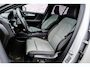 Volvo XC40 1.5 T4 Plug-in Hybrid Plus Dark | PHEV | Panoramadak | Harman Kardon Audio | Achteruitrijcamera | Parkeersensoren | Keyless Entry | Elektrische Achterklep | Elektrisch Verstelbare Voorstoelen | Navigatie | Apple Carplay | Android Auto | Cruise Control