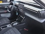 Citroën C3 Aircross 1.2 Hybrid 145pk Plus Automaat | Two-tone | Parkeersensoren | Climate Control | Apple Carplay & Android Auto