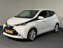 Toyota Aygo 1.0 VVT-i x-joy Automaat Climate Contr./ Camera / Carplay / LM Velgen / IHV Stoel/ 29-12-2017