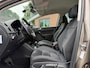 Volkswagen Golf Plus 1.2 TSI Highline 105 pk DSG Automaat. ( Cruise control ,Parkeersensoren voor/achter, trekhaak, ECC Airco)