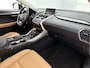 Lexus NX 300h AWD Business Line Pro | Stoelverwarming | Parkeersensoren | Keyless Entry |