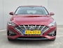 Hyundai i30 1.0 T-GDi MHEV Comfort / Navigatie via Apple Carplay of Android Auto / Stuur- & Stoelverwarming / Achteruitrijcamera / Cruise control / Keyless Entry/Start / Climate control / Parkeersensoren achter /