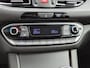 Hyundai i30 1.0 T-GDi MHEV Comfort / Navigatie via Apple Carplay of Android Auto / Stuur- & Stoelverwarming / Achteruitrijcamera / Cruise control / Keyless Entry/Start / Climate control / Parkeersensoren achter /