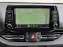 Hyundai i30 1.0 T-GDi MHEV Comfort / Navigatie via Apple Carplay of Android Auto / Stuur- & Stoelverwarming / Achteruitrijcamera / Cruise control / Keyless Entry/Start / Climate control / Parkeersensoren achter /
