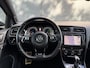 Volkswagen Golf 2.0 TSI R 4Motion / Eerste Eigenaar / NL Auto / 300PK / Schuif- Kanteldak / Dynaudio / Keyless / Stoelverwarming / Apple Carplay & Android Auto / Achteruitrijcamera / Inklapbare Spiegels / Parkeersensoren Voor & Achter / Navigatie /