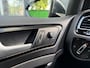 Volkswagen Golf 2.0 TSI R 4Motion / Eerste Eigenaar / NL Auto / 300PK / Schuif- Kanteldak / Dynaudio / Keyless / Stoelverwarming / Apple Carplay & Android Auto / Achteruitrijcamera / Inklapbare Spiegels / Parkeersensoren Voor & Achter / Navigatie /