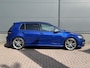 Volkswagen Golf 2.0 TSI R 4Motion / Eerste Eigenaar / NL Auto / 300PK / Schuif- Kanteldak / Dynaudio / Keyless / Stoelverwarming / Apple Carplay & Android Auto / Achteruitrijcamera / Inklapbare Spiegels / Parkeersensoren Voor & Achter / Navigatie /