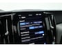Volvo XC60 2.0 T8 455 PK Plug-in hybrid AWD Plus Dark | Luchtvering | Sport stoelen | 360 camera | Zwarte hemel | 21 inch | Adap. cruise |