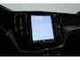 Volvo XC60 2.0 T8 455 PK Plug-in hybrid AWD Plus Dark | Luchtvering | Sport stoelen | 360 camera | Zwarte hemel | 21 inch | Adap. cruise |