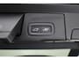 Volvo XC60 2.0 T8 455 PK Plug-in hybrid AWD Plus Dark | Luchtvering | Sport stoelen | 360 camera | Zwarte hemel | 21 inch | Adap. cruise |