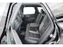 Volvo XC60 2.0 T8 455 PK Plug-in hybrid AWD Plus Dark | Luchtvering | Sport stoelen | 360 camera | Zwarte hemel | 21 inch | Adap. cruise |