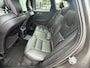 Volvo XC60 2.0 T8 Twin Engine AWD Inscription|Pano|Luchtvering|Trekhaak Elek|H&K|Dealer Onderhouden