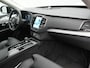 Volvo XC90 T8 Recharge AWD Ultimate Dark 7 Persoons 456pk PHEV LONG RANGE Dealer O.H | Trekhaak af Fabriek | Bowers & Wilkins | Panodak | 22"L.M | Adaptive Cruise | Head Up | Alcantara Hemel | Pilot Assist | Google Maps | Keyless |