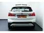 BMW X1 sDrive18i High Executive. Panodak, Leer, Stoelverw, Navi, Camera, 18"LMV, Haak 1700kg
