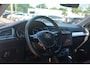 Volkswagen Tiguan 1.4 TSI ACT Comfortline Business | Navigatie | Apple Carplay/Android Auto | Leer | Panorama Dak | NL auto!! | Veel opties en erg lage km stand!!