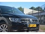 Volkswagen Tiguan 1.4 TSI ACT Comfortline Business | Navigatie | Apple Carplay/Android Auto | Leer | Panorama Dak | NL auto!! | Veel opties en erg lage km stand!!