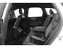 Volvo XC60 T4 R-Design | Camera | BLIS | Elektrische Achterklep | Memory Seats | Apple CarPlay | Verwarmde Voorruit | 19 Inch