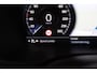 Volvo XC60 T4 R-Design | Camera | BLIS | Elektrische Achterklep | Memory Seats | Apple CarPlay | Verwarmde Voorruit | 19 Inch