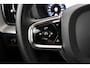 Volvo XC60 T4 R-Design | Camera | BLIS | Elektrische Achterklep | Memory Seats | Apple CarPlay | Verwarmde Voorruit | 19 Inch