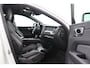 Volvo XC60 T4 R-Design | Camera | BLIS | Elektrische Achterklep | Memory Seats | Apple CarPlay | Verwarmde Voorruit | 19 Inch