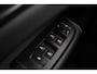 Volvo XC60 T4 R-Design | Camera | BLIS | Elektrische Achterklep | Memory Seats | Apple CarPlay | Verwarmde Voorruit | 19 Inch