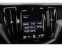 Volvo XC60 T4 R-Design | Camera | BLIS | Elektrische Achterklep | Memory Seats | Apple CarPlay | Verwarmde Voorruit | 19 Inch