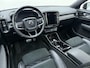 Volvo XC40 T4 211pk R-Design / Full-LED / Elektr. Stoelen / Panoramadak / 360 camera / Harman&Kardon Audio / 19'' / Getint glas / Keyless / Trekhaak / Stoel + Stuurw. Verwarming / Achterb. Verwarming / ACC / BLIS /