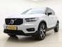 Volvo XC40 T4 211pk R-Design / Full-LED / Elektr. Stoelen / Panoramadak / 360 camera / Harman&Kardon Audio / 19'' / Getint glas / Keyless / Trekhaak / Stoel + Stuurw. Verwarming / Achterb. Verwarming / ACC / BLIS /