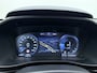 Volvo XC40 T4 211pk R-Design / Full-LED / Elektr. Stoelen / Panoramadak / 360 camera / Harman&Kardon Audio / 19'' / Getint glas / Keyless / Trekhaak / Stoel + Stuurw. Verwarming / Achterb. Verwarming / ACC / BLIS /
