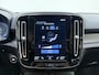 Volvo XC40 T4 211pk R-Design / Full-LED / Elektr. Stoelen / Panoramadak / 360 camera / Harman&Kardon Audio / 19'' / Getint glas / Keyless / Trekhaak / Stoel + Stuurw. Verwarming / Achterb. Verwarming / ACC / BLIS /