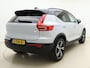 Volvo XC40 T4 211pk R-Design / Full-LED / Elektr. Stoelen / Panoramadak / 360 camera / Harman&Kardon Audio / 19'' / Getint glas / Keyless / Trekhaak / Stoel + Stuurw. Verwarming / Achterb. Verwarming / ACC / BLIS /