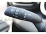 Toyota Yaris Cross 1.5 Hybrid Active Apple carplay/ android auto l All weather banden | Armsteun | Elektrisch inklapbare buitenspiegels | Climate control | Achteruitrijcamera | Verwarmbare spiegel