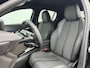 Peugeot 208 1.2 Hybrid 110 e-DCS6 GT | Camera & Sensoren Voor + Achter | Blindspot Monitoring | Adaptive Cruise Control | CarPlay | Lane Keeping |