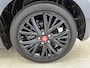 Toyota Yaris 1.5 Hybrid Tokyo Spirit Premium Pack | Panoramadak | JBL | Head-Up Display | dodehoek detectie | Stoel+stuurverwarming | Parkeersensoren voor+achter | Navigatie | Apple CarPlay/Android Auto |