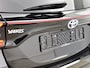 Toyota Yaris 1.5 Hybrid Tokyo Spirit Premium Pack | Panoramadak | JBL | Head-Up Display | dodehoek detectie | Stoel+stuurverwarming | Parkeersensoren voor+achter | Navigatie | Apple CarPlay/Android Auto |