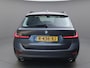 BMW 3-Serie Touring 318i Business Edition Plus | Leder | Stoel/-Stuurverwarming | Clima | Cruise | Multimedia/Navi  | PDC |