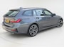 BMW 3-Serie Touring 318i Business Edition Plus | Clima | Cruise | Multimedia/Navi | Stoel/-Stuurverwarming | Leder | PDC |