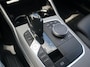 BMW 3-Serie Touring 318i Business Edition Plus | Clima | Cruise | Multimedia/Navi | Stoel/-Stuurverwarming | Leder | PDC |