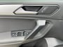 Volkswagen Tiguan 1.5 TSI ACT Highline Business R | Navi/Adapt.Cruise/Clima/Stoelverw./Elektr.Wegklapbare TrekhaakR-Line Exterieur
