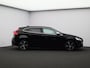 Volvo V40 T3 Automaat Polar+ Sport R-Design / Trekhaak / Panoramadak / Harman Kardon / Stoelverwarming / Parkeercamera / Getint Glas /
