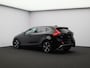 Volvo V40 T3 Automaat Polar+ Sport R-Design / Trekhaak / Panoramadak / Harman Kardon / Stoelverwarming / Parkeercamera / Getint Glas /