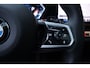 BMW 5-Serie Touring 520i M-sport | Pano | H&K | HuD | Memory | El.Haak | Laser | Stoelkoeling | Keyless | Ambient