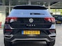 Volkswagen T-Roc 1.5 TSI 150PK AUT. *!* SPORT *!* PANODAK/ RADAR/ 18 INCH/ CAMERA/ CARPLAY *!*