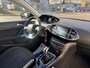 Peugeot 308 SW 1.2 e-THP Blue Lease Airco, Navigatie, Cruise